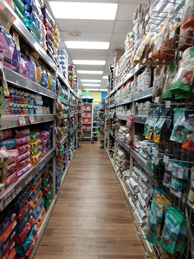 Pet Supply Store «Pet Supermarket», reviews and photos, 1800 W 68th St #140, Hialeah, FL 33014, USA