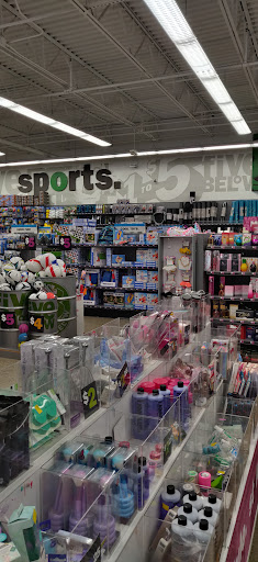 Variety Store «Five Below», reviews and photos, 31065 Orchard Lake Rd, Farmington Hills, MI 48334, USA