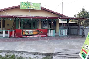 Val Cafe en Restaurant image