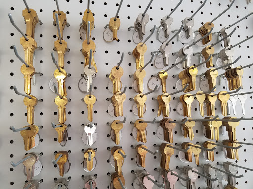 Locksmith «786Locksmith», reviews and photos, 9300 S Dixie Hwy unit 106, Miami, FL 33156, USA