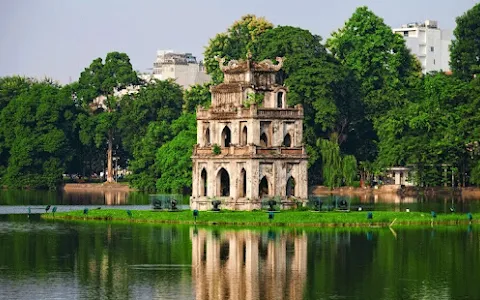 Hoàn Kiếm Lake image