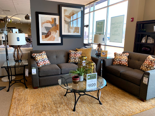 Furniture Store «La-Z-Boy Furniture Galleries», reviews and photos, 16720 Royalton Rd, Strongsville, OH 44136, USA