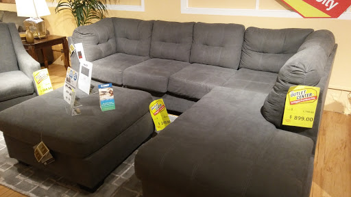 Furniture Store «Pilgrim Furniture & Mattress City Southington», reviews and photos, 55 Graham Pl, Southington, CT 06489, USA