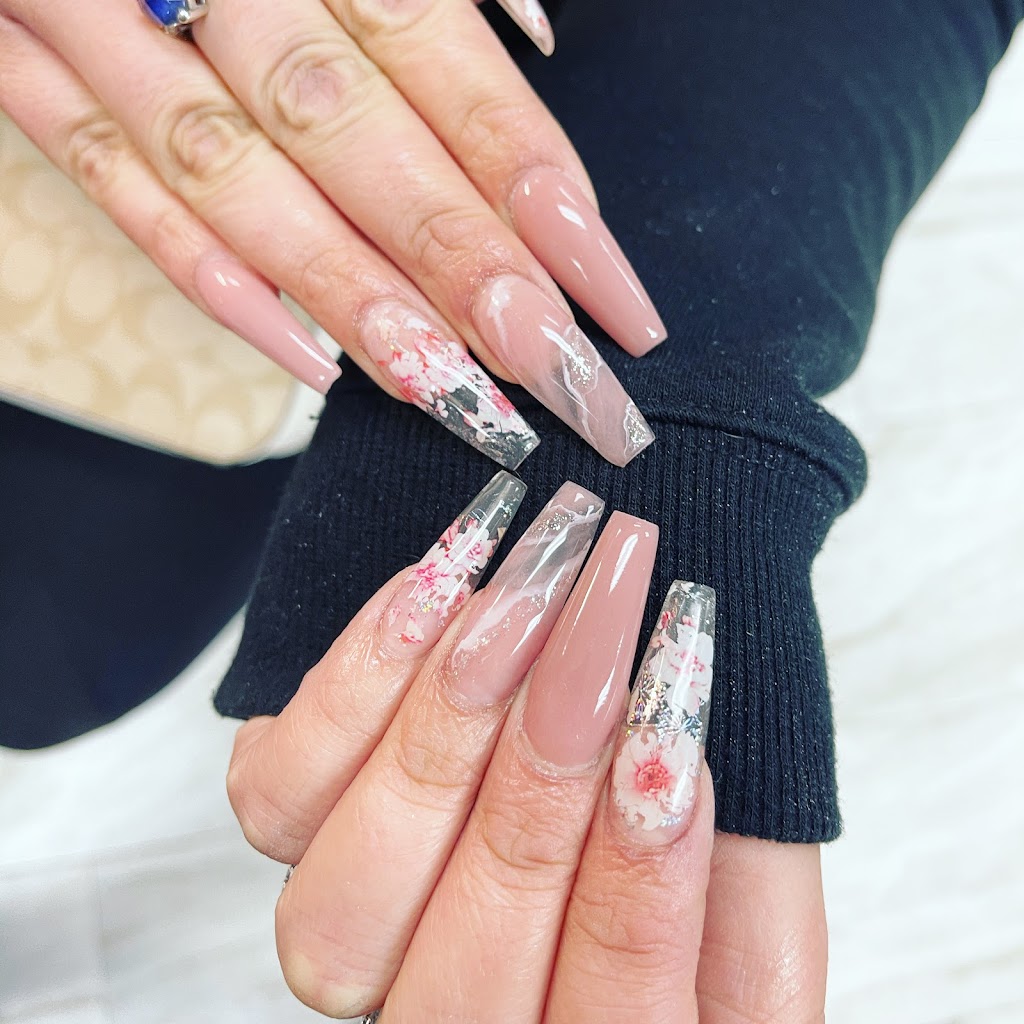 Miami Nails Albuquerque, NM 87105 Services and Reviews