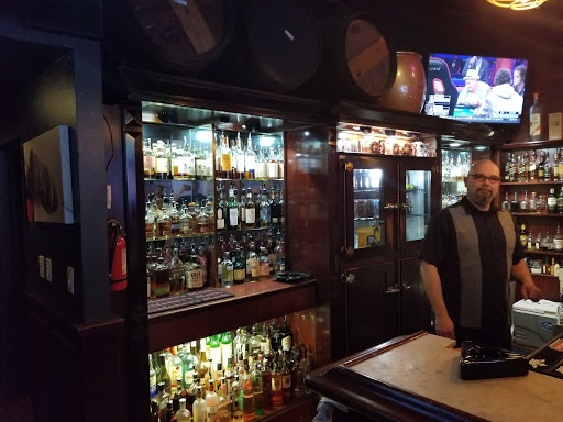 Cigar Shop «8Eightyeight», reviews and photos, 118 W Wilshire Ave, Fullerton, CA 92832, USA