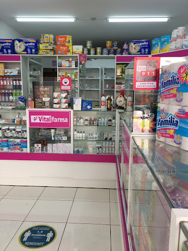 Opiniones de Vitalfarma en Quito - Farmacia