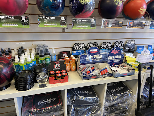 Bowling Supply Shop «Off 7 Bowling Pro Shop», reviews and photos, 46839 Maple Leaf Pl #180, Sterling, VA 20164, USA