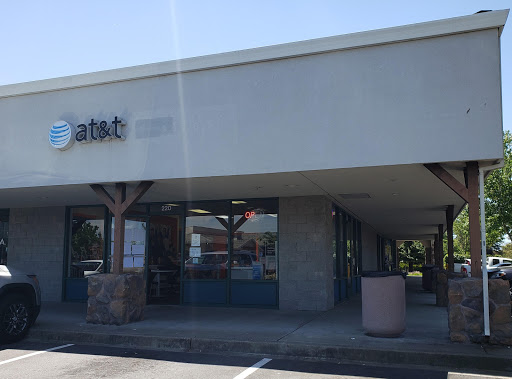 Cell Phone Store «AT&T Authorized Retailer», reviews and photos, 6500 Hembree Ln, Windsor, CA 95492, USA