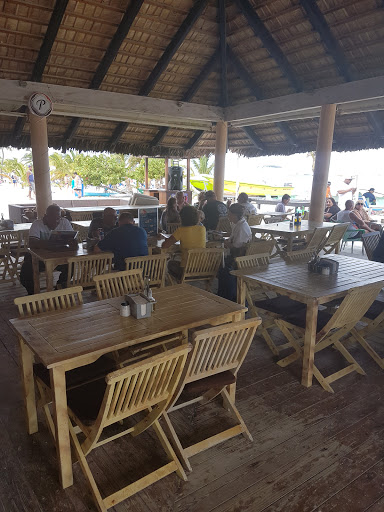 Restaurante Surfer Lobster. Playa Bibijagua