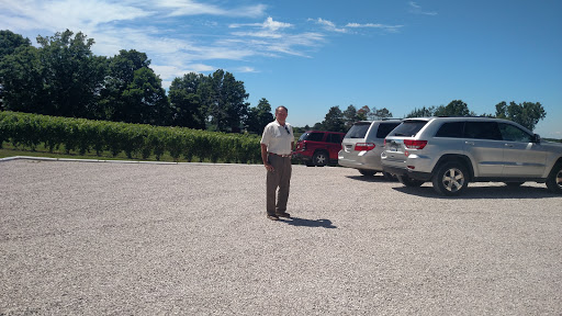 Winery «M Cellars», reviews and photos, 6193 S River Rd W, Geneva, OH 44041, USA