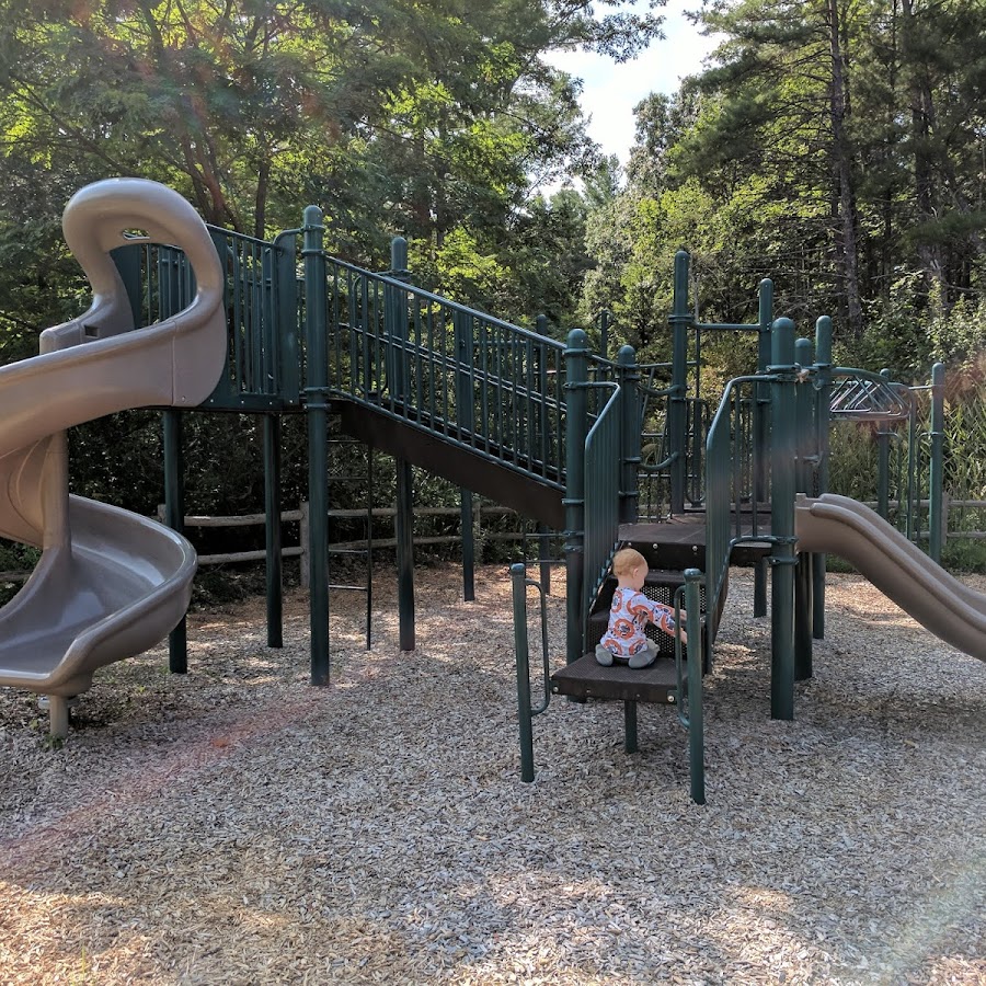 Overlook Drive Children’s Playground