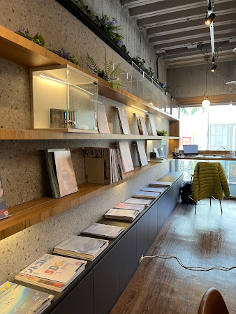 CBC SPACE 景美咖啡圖書館 Cafe Boven Co-working
