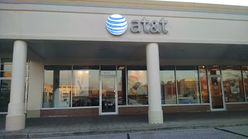 Cell Phone Store «AT&T», reviews and photos, 6901 Rockside Rd, Independence, OH 44131, USA
