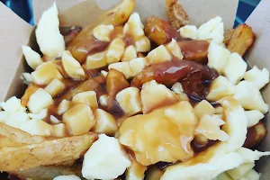 Oui Poutine image