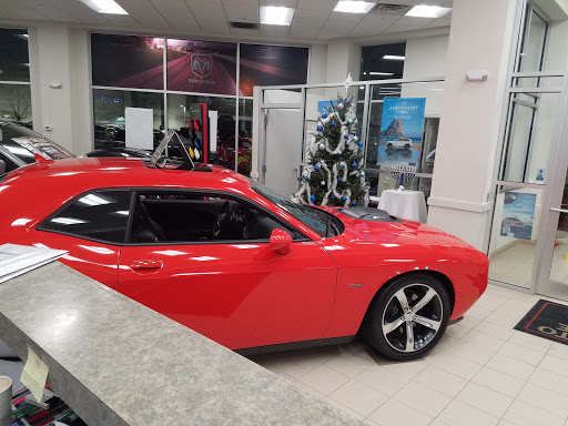 Car Dealer «Gurnee Chrysler Jeep Dodge Ram», reviews and photos, 7255 Grand Ave, Gurnee, IL 60031, USA