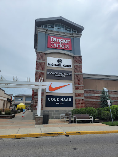 Outlet Mall «Tanger Outlet Columbus», reviews and photos, 400 South Wilson Road, Sunbury, OH 43074, USA