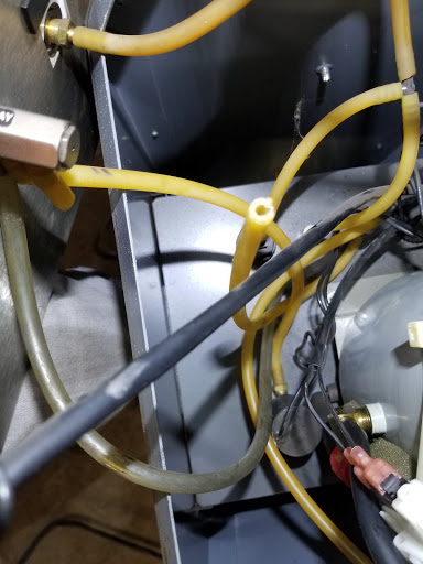 Chrysler Dealer «Henkel Chrysler Jeep Dodge», reviews and photos, 1275 W Dickman Rd, Springfield, MI 49037, USA