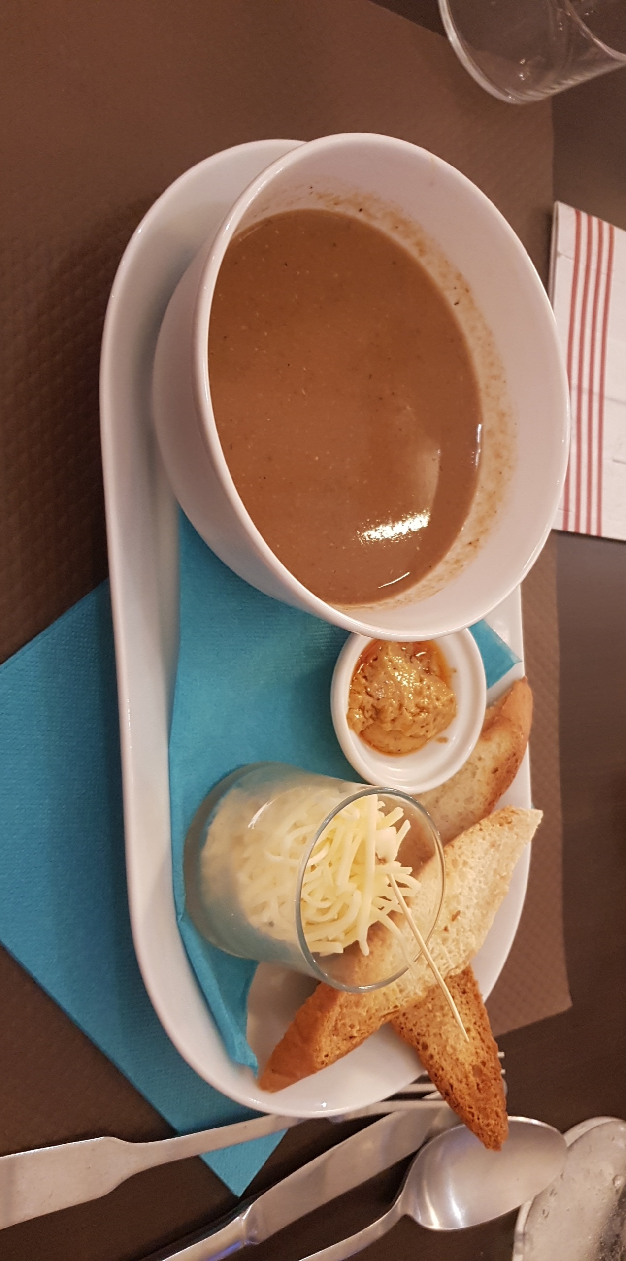 Photo n° 2 de l'avis de GALLAIS.E fait le 31/07/2019 à 22:01