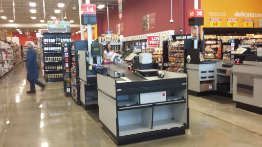 Grocery Store «H-E-B Grocery», reviews and photos, 7811 McPherson Rd, Laredo, TX 78045, USA