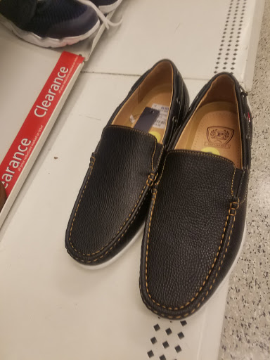 Clothing Store «Ross Dress for Less», reviews and photos, 3312 Princess Anne Rd, Virginia Beach, VA 23456, USA