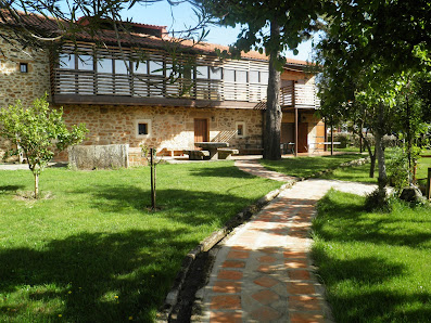 Casa Rural Sietevillas (5 estrellas) C. las Escuelas, 6, 10858 Villasbuenas de Gata, Cáceres, España