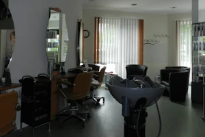 Ihr Friseur Dessau GmbH image