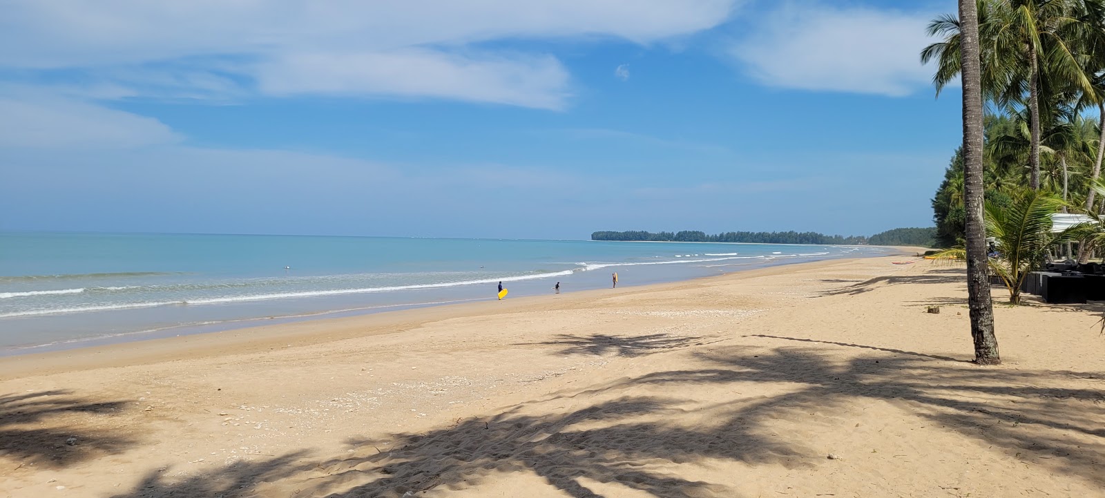 Foto af Khuk Khak Beach - populært sted blandt afslapningskendere
