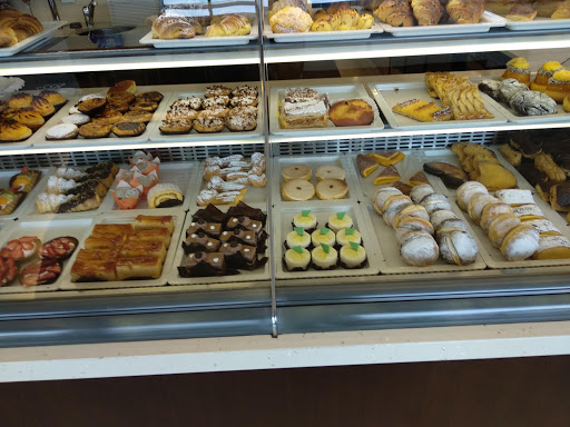 Moderna Pastelarias no Manhente, Braga