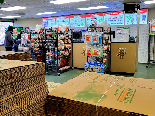 Truck Rental Agency «U-Haul Moving & Storage of Takoma Park», reviews and photos, 6889 New Hampshire Ave, Takoma Park, MD 20912, USA