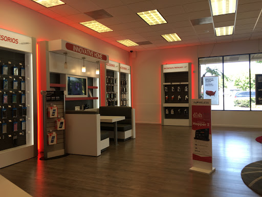 Cell Phone Store «GoWireless Verizon Authorized Retailer», reviews and photos, 547 W Harvard Blvd, Santa Paula, CA 93060, USA