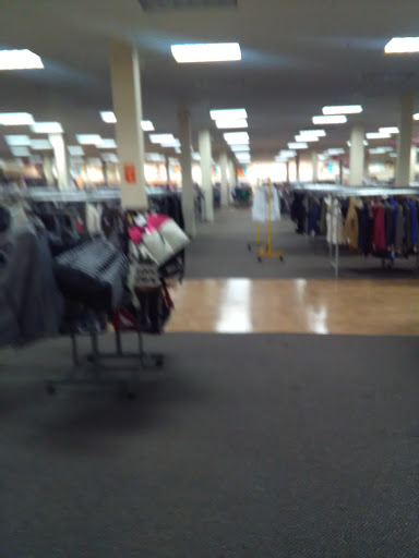 Clothing Store «Burlington Coat Factory», reviews and photos, 18000 Vernier Rd, Harper Woods, MI 48225, USA