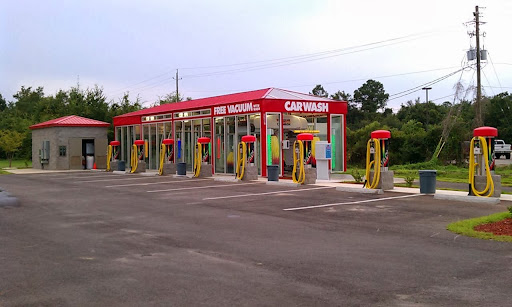 Hurricane Xpress Carwash en Milton