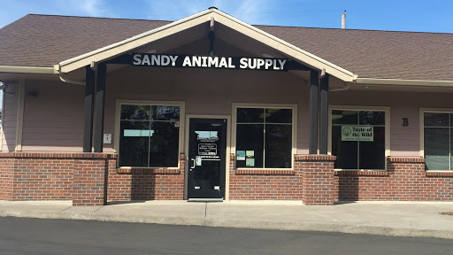 Sandy Animal Supply, 36645 US-26, Sandy, OR 97055, USA, 