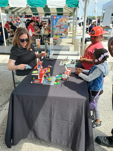 Toy Store «The LEGO Store», reviews and photos, 6170 Grand Ave, Gurnee, IL 60031, USA