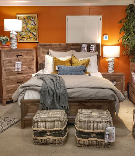 Furniture Store «Room To Room Furniture», reviews and photos, 3651 Cliff Gookin Blvd, Tupelo, MS 38801, USA