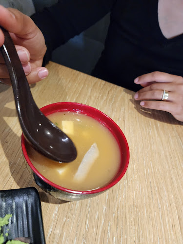 Urara Sushi & Shabu Shabu - Restauracja