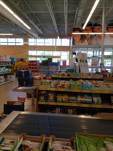 Supermarket «ALDI», reviews and photos, 511 New Park Ave, West Hartford, CT 06110, USA