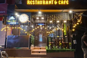 SULTHAN restaurant and cafe image