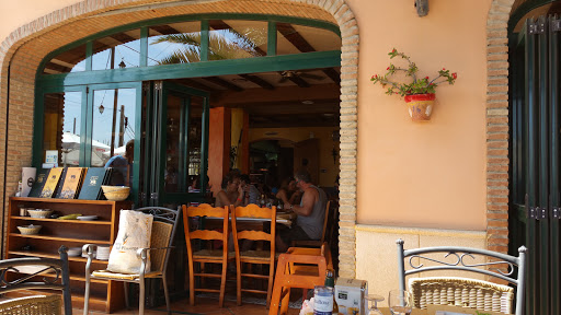 Restaurante Bar...Tolo - Cl. Maestro Antonio Marquez Robles, 7, 29749 Almayate, Málaga