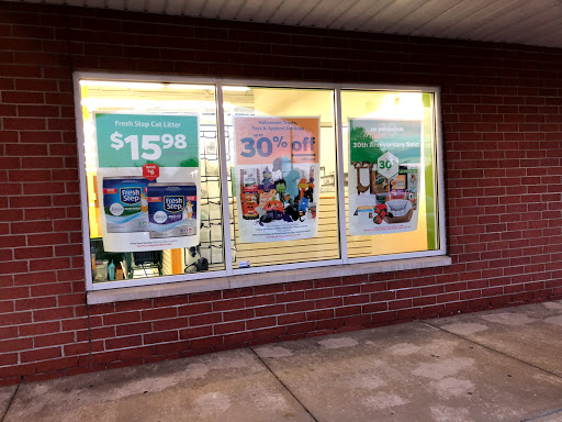 Pet Supply Store «Pet Supplies Plus», reviews and photos, 5092 Mayfield Rd, Lyndhurst, OH 44124, USA