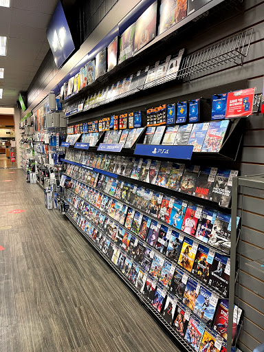 Video Game Store «GameStop», reviews and photos, 184 W Farms Mall, Farmington, CT 06032, USA