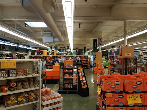 Grocery Store «Fred Meyer», reviews and photos, 7700 SW Beaverton Hillsdale Hwy, Portland, OR 97225, USA