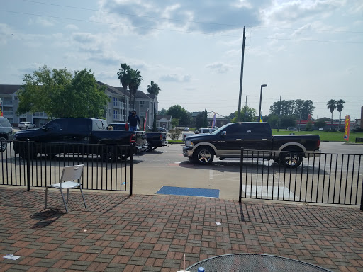 Car Wash «Dr Gleem Car Wash», reviews and photos, 3211 Cypress Creek Pkwy, Houston, TX 77068, USA