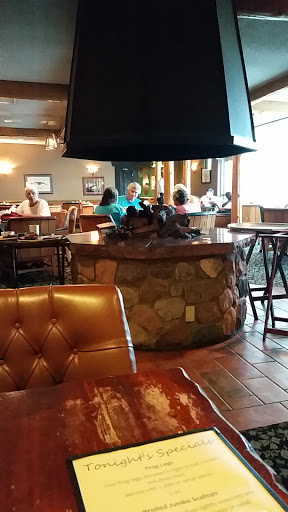 Hotel «Sawmill Inn of Grand Rapids», reviews and photos, 2301 US-169, Grand Rapids, MN 55744, USA