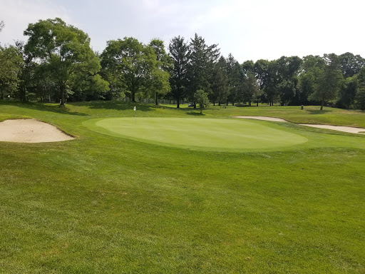Golf Course «The Hamlet Golf & Country Club», reviews and photos, 1 Clubhouse Dr, Commack, NY 11725, USA