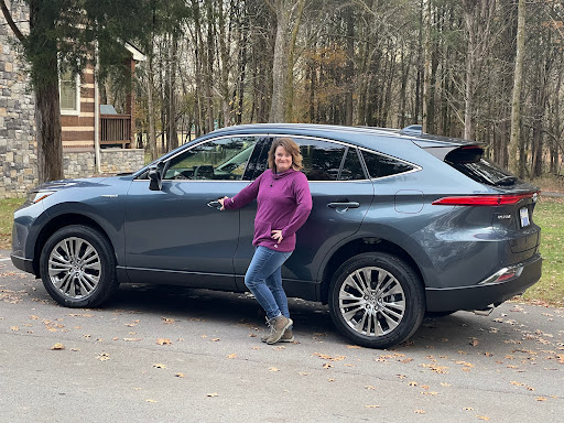 Toyota Dealer «Toyota of Bowling Green», reviews and photos, 2398 Scottsville Rd, Bowling Green, KY 42104, USA