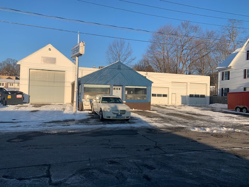Auto Repair Shop «A W Automotive LLC», reviews and photos, 99 Winsted Rd, Torrington, CT 06790, USA
