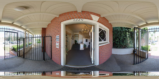 Criminal Justice Attorney «Law Offices of Graham D. Donath, APC», reviews and photos