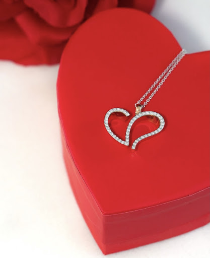 Jewelry Store «T-Bird Jewels Jewelry Store», reviews and photos, 1990 Village Center Cir, Las Vegas, NV 89134, USA