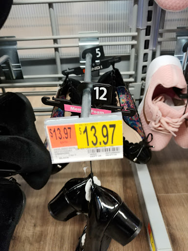 Department Store «Walmart Supercenter», reviews and photos, 1881 Baltimore Pike, Hanover, PA 17331, USA